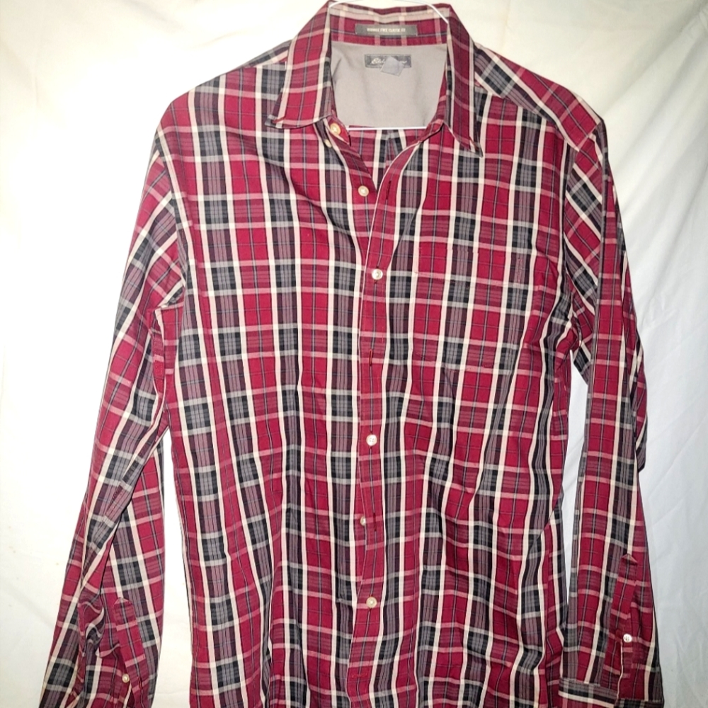 Eddie Bauer Men's TL Red/Black Dress Shirt